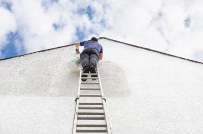 Peinture extérieure à Guiclan — façades et ravalement